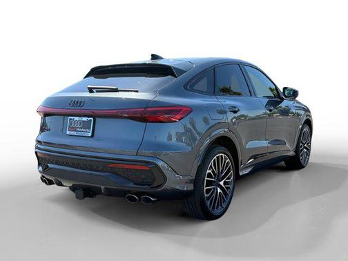 Daytona Gray Metallic 2026 Audi SQ5 3.0T Premium Plus