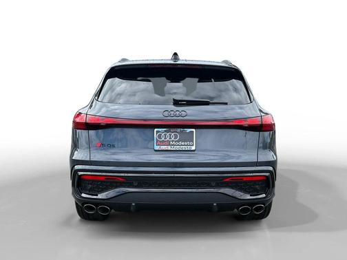 Gray 2025 Audi SQ5 3.0T Prestige