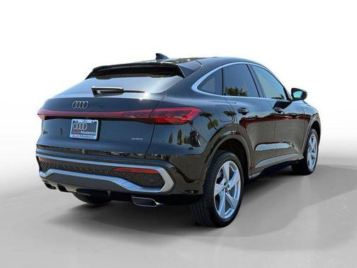 2026 Audi Q5 Sportback Premium Plus TFSI quattro S tronic