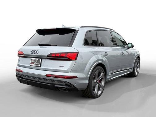2026 Audi Q7 55 Prestige