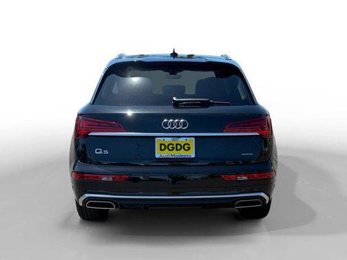 2022 Audi Q5 e 55 S line Premium Plus