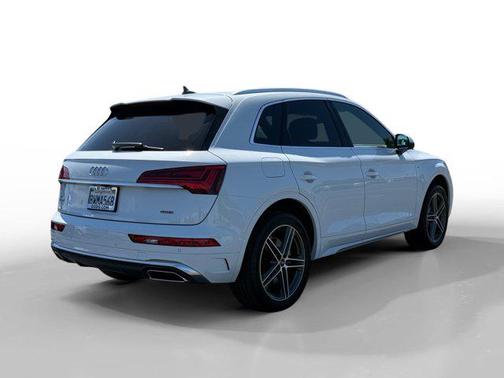 2021 Audi Q5 Premium Plus 55 TFSI e quattro S tronic