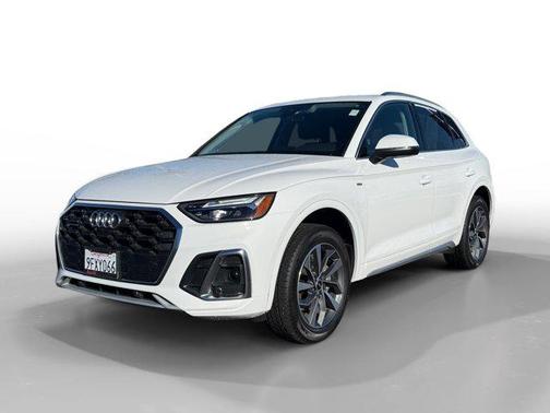 2023 Audi Q5 45 S line Premium Plus