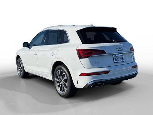 2023 Audi Q5 45 S line Premium Plus