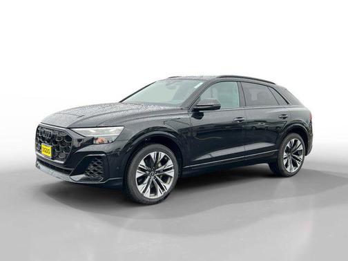 2025 Audi Q8 55 Premium Plus