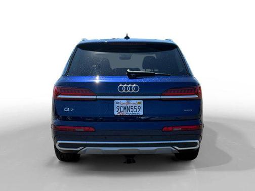 2022 Audi Q7 55 Prestige