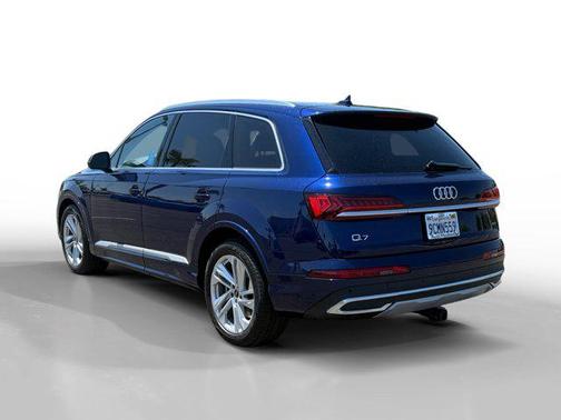 2022 Audi Q7 55 Prestige