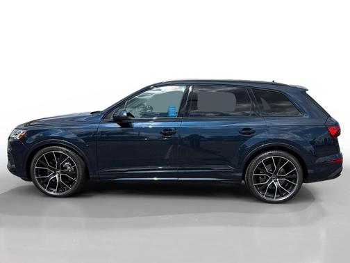 Waitomo Blue Metallic 2023 Audi Q7 55 Prestige