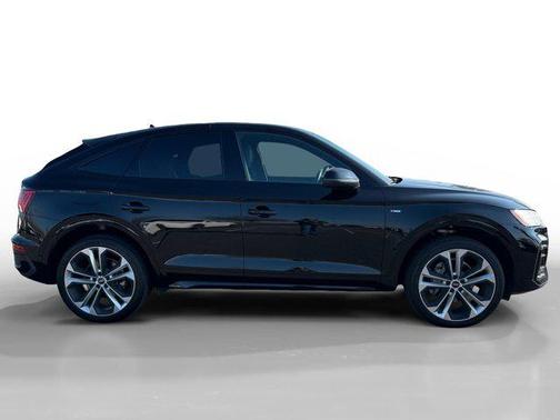 2023 Audi Q5 45 S line Prestige