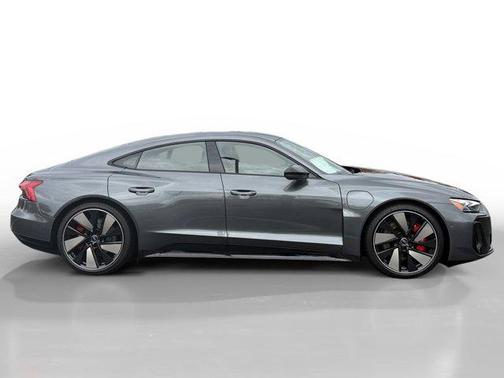 2026 Audi S e-tron GT Prestige quattro