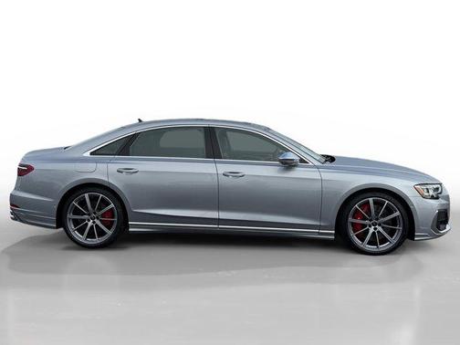 2025 Audi S8 4.0T
