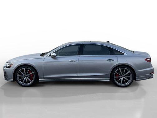 2025 Audi S8 4.0T