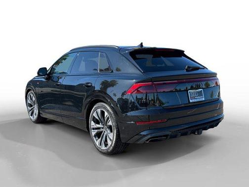 Mythos Black Metallic 2026 Audi Q8 55 Premium Plus