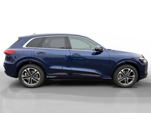 2025 Audi Q5 Prestige TFSI quattro S tronic