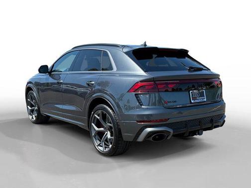2025 Audi RS Q8 4.0T