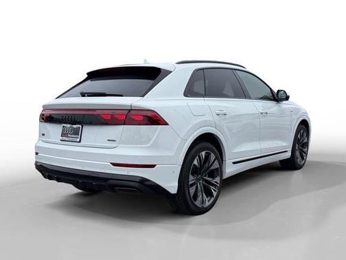 2026 Audi Q8 55 Prestige