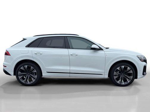 2026 Audi Q8 55 Prestige