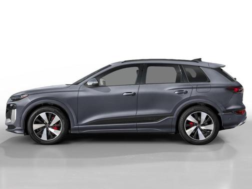 Daytona Gray Pearl Effect 2027 Audi SQ6 e-tron Premium Plus