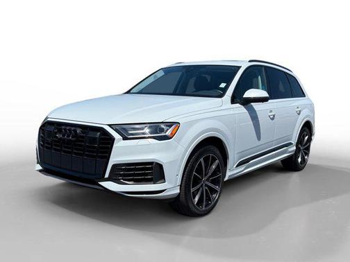 Glacier White Metallic 2023 Audi Q7 55 Premium Plus