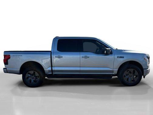 2024 Ford F-150 Lightning Flash