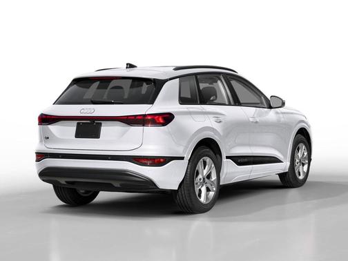 Glacier White Metallic 2027 Audi Q6 e-tron Premium Plus