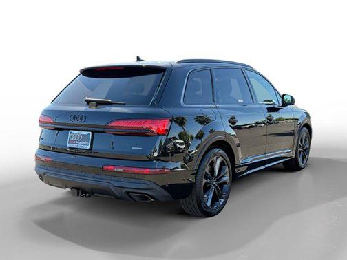 2026 Audi Q7 55 Premium Plus