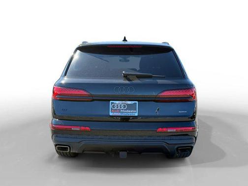 2026 Audi Q7 55 Premium Plus