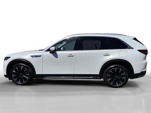 2024 Mazda CX-90 PHEV Premium