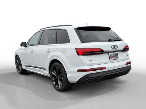2026 Audi Q7 55 Premium Plus