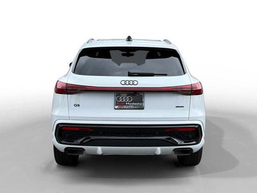 Arkona White 2026 Audi Q5 Premium Plus TFSI quattro S tronic