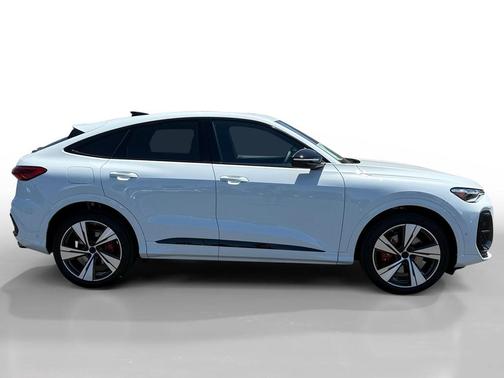 Glacier White Metallic 2026 Audi SQ5 3.0T Premium Plus