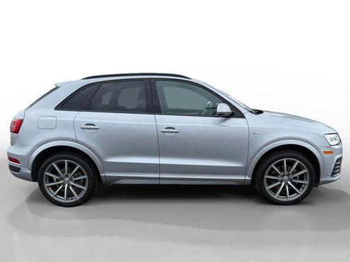 2017 Audi Q3 2.0T Prestige