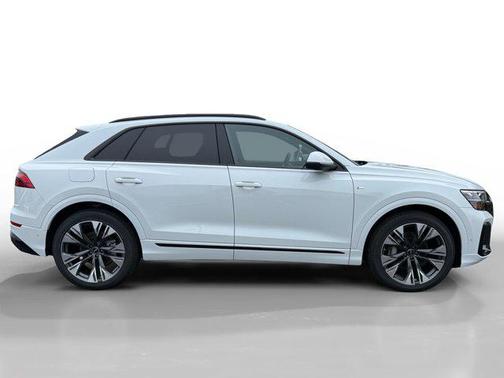 2026 Audi Q8 55 Premium Plus