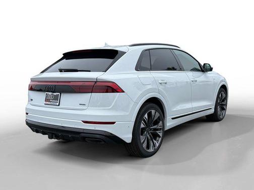 2026 Audi Q8 55 Premium Plus