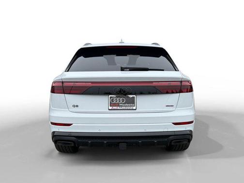 2026 Audi Q8 55 Premium Plus