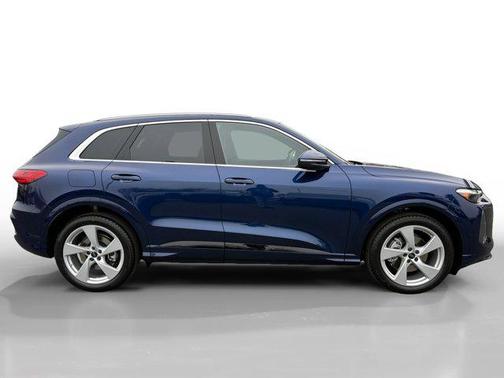 2025 Audi Q5 Prestige TFSI quattro S tronic