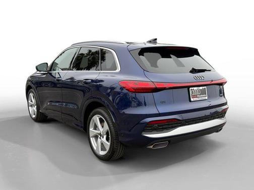2025 Audi Q5 Prestige TFSI quattro S tronic