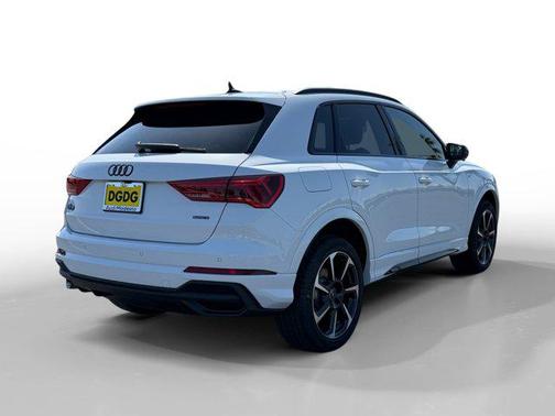 2025 Audi Q3 45 S line Premium Plus