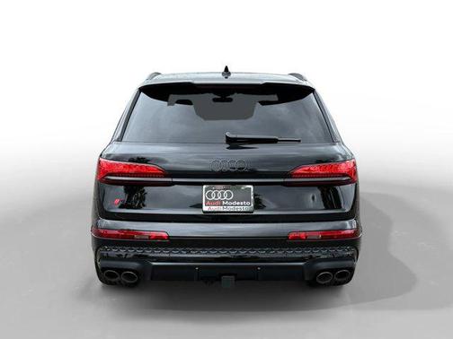 Mythos Black Metallic 2026 Audi SQ7 4.0T Premium Plus