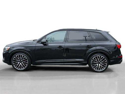 Mythos Black Metallic 2026 Audi SQ7 4.0T Premium Plus
