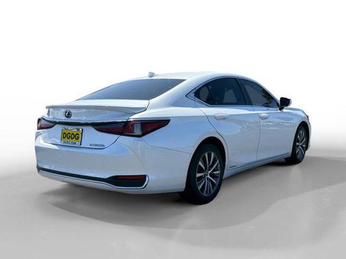 2021 Lexus ES 300h Base