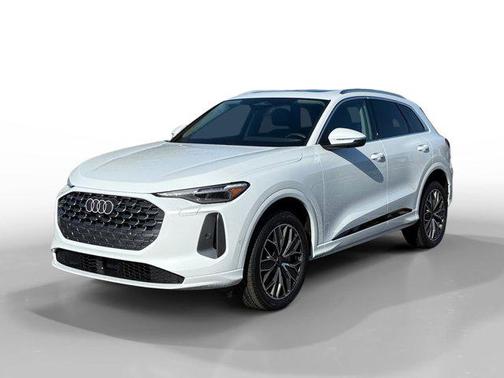 2025 Audi Q5 Premium Plus TFSI quattro S tronic