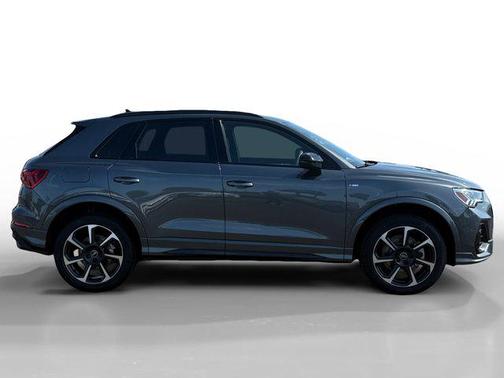 2025 Audi Q3 45 S line Premium Plus