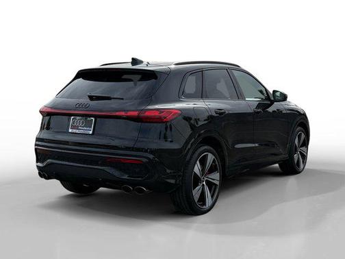 2025 Audi SQ5 3.0T Prestige