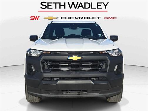 2024 Chevrolet Colorado WT
