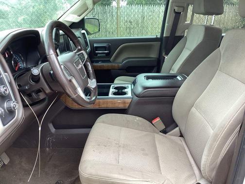 Quicksilver Metallic 2017 GMC Sierra 1500 SLE
