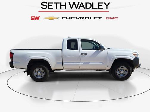 2018 Toyota Tacoma SR