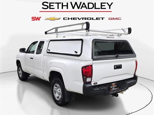 2018 Toyota Tacoma SR