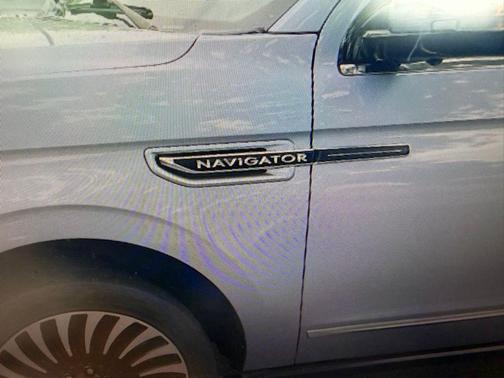 Chroma Crystal Blue 2021 Lincoln Navigator Black Label