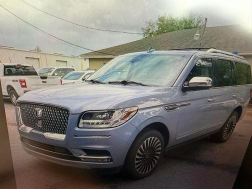 Chroma Crystal Blue 2021 Lincoln Navigator Black Label
